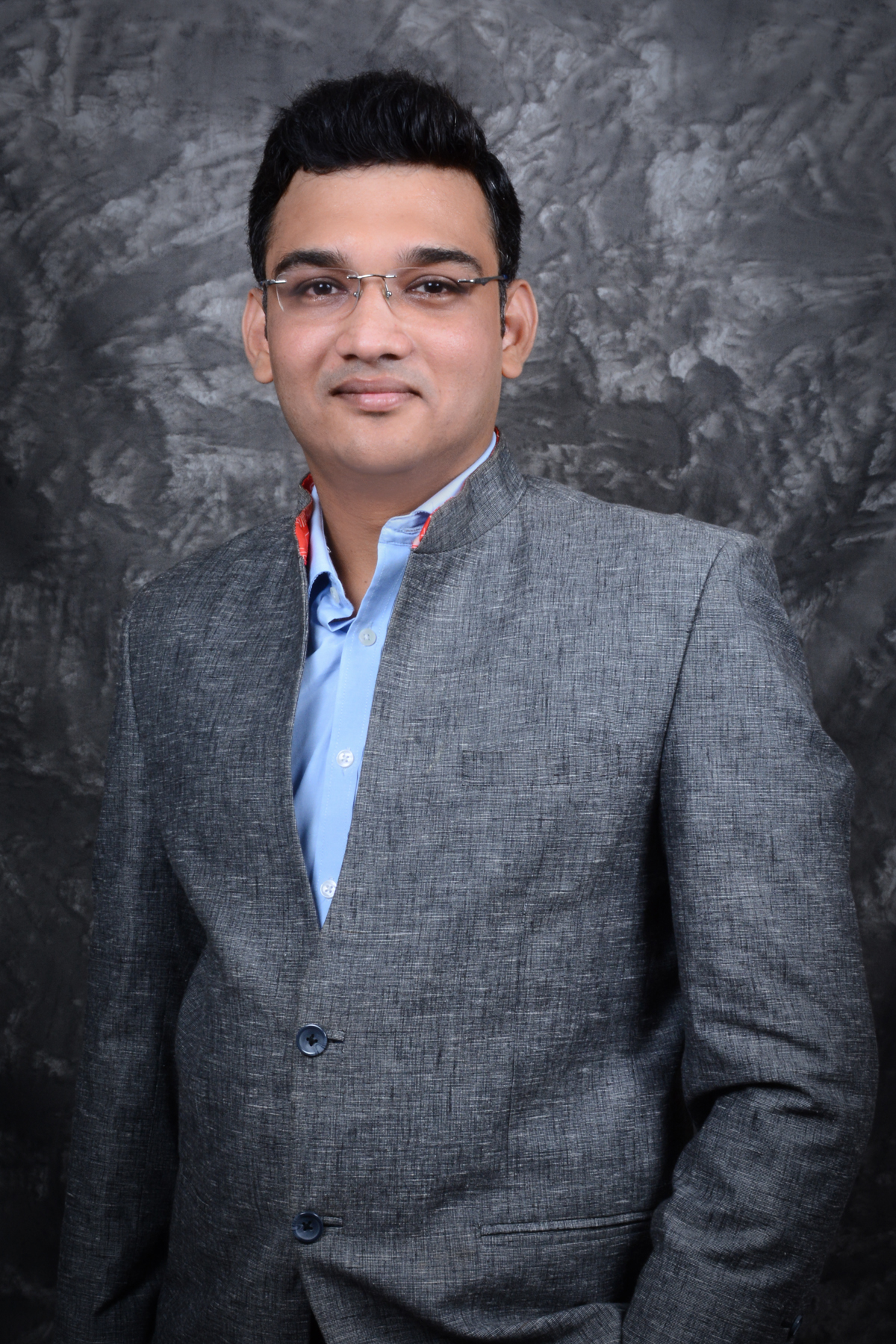 Rahul Milind Khasnis